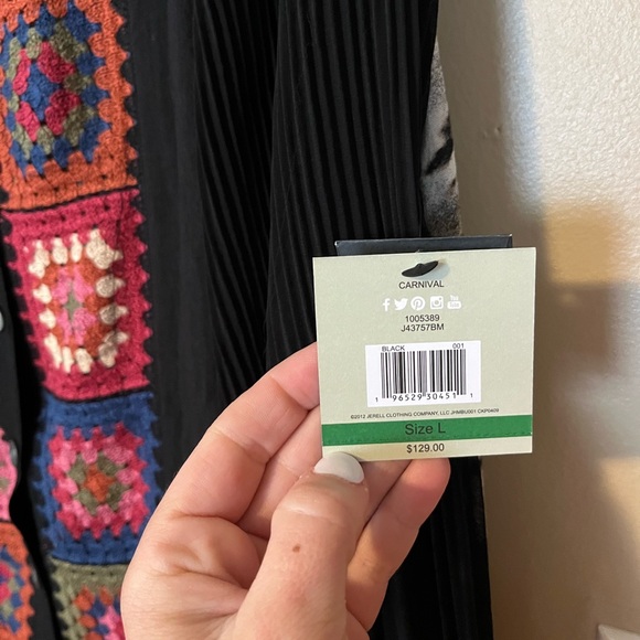 JOHN MARK Boho Crochet Art To Wear Tunic Top NEW - Picture 4 of 9